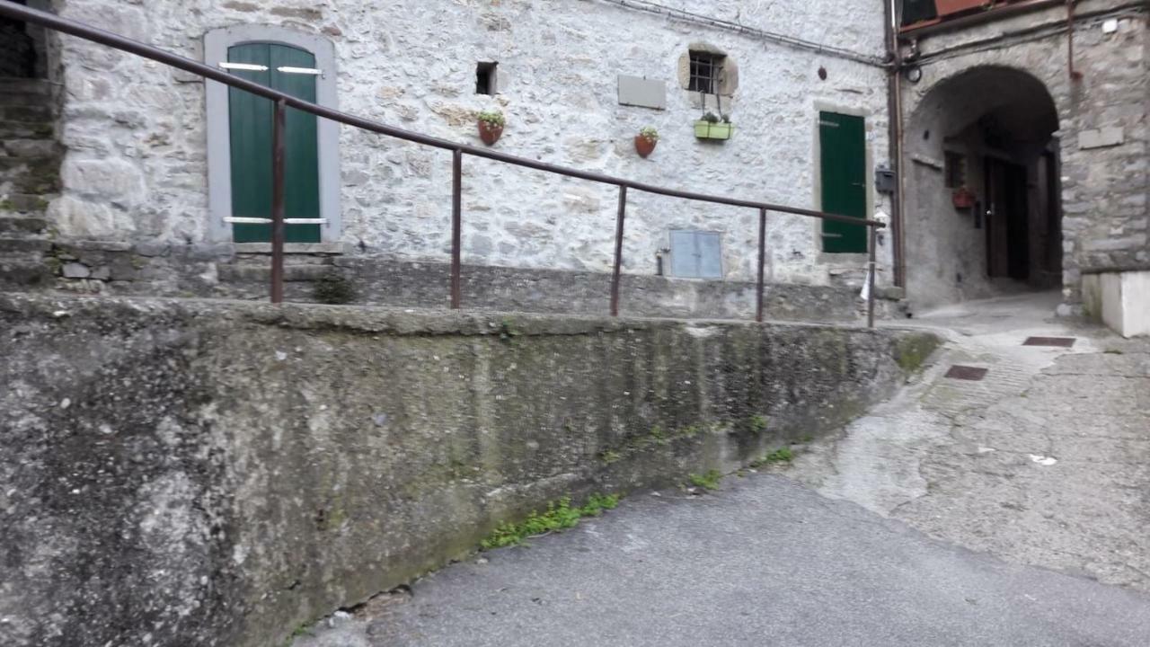 Ferienwohnung Casa Quaratica Riccò del Golfo di Spezia Exterior foto